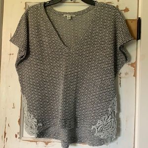 🧟‍♂️Summer sweater🧟‍♂️ 5 or More for $3 Each